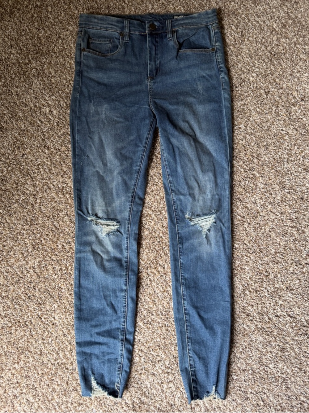 Brand new without tags!BLANKNYC the bone mid rise skinny